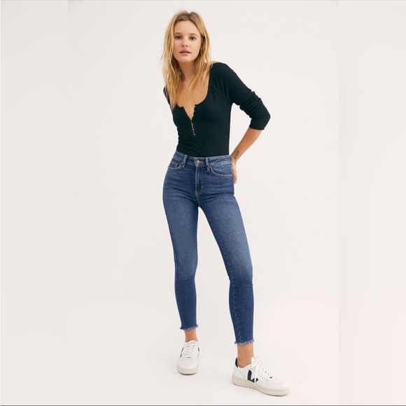 We The Free Denim - 💥NWOT💥Free People Raw High-Rise Jegging Jean Capri